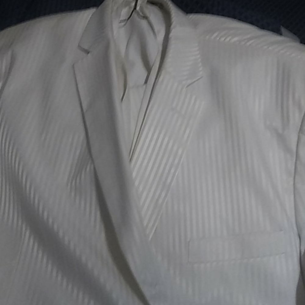 Men's suit